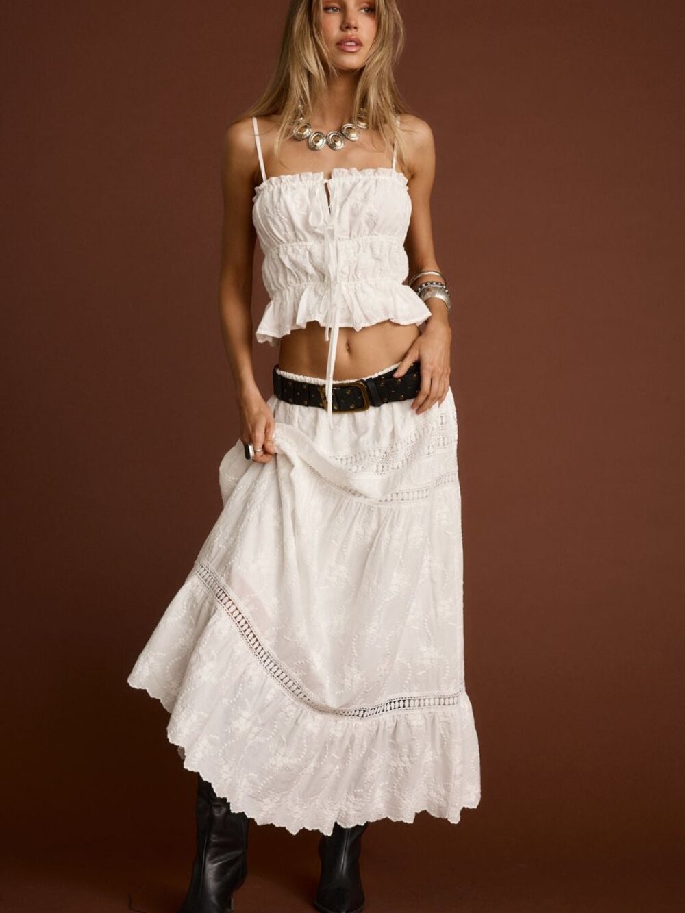 12th Tribe Nomad White Embroidered Maxi Skirt Size L - Picture 3 of 3